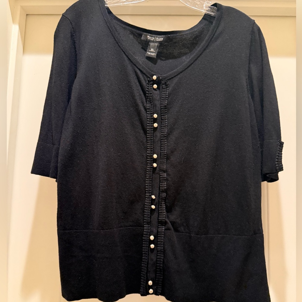 White House Black Market Short Sleeve Sweater
